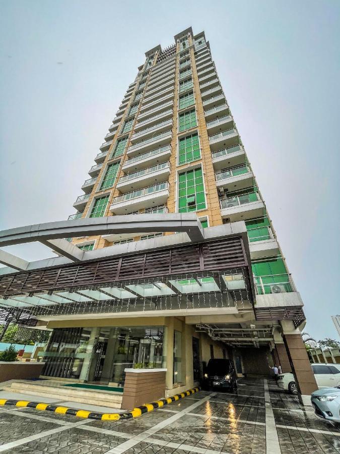 City Center- Balcony Suite セブ市 エクステリア 写真